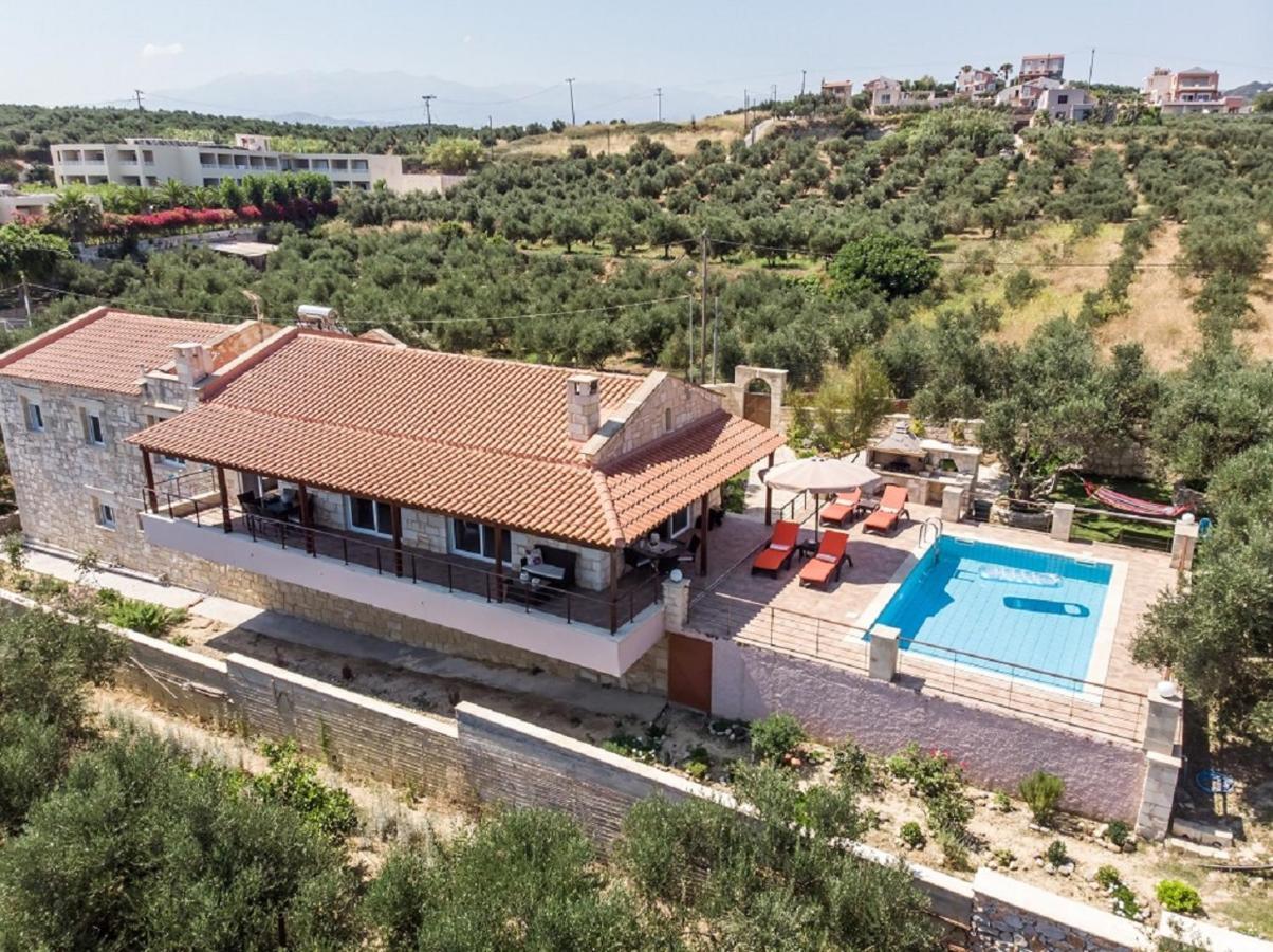 Villa Chara Chania Agia Marina  Exterior photo